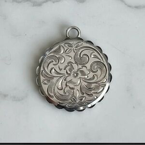 Sterling Silver engraved round floral pendant